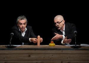 A. Cosentino e R. Castello in "Trattato di Economia", foto di Ilaria Scarpa