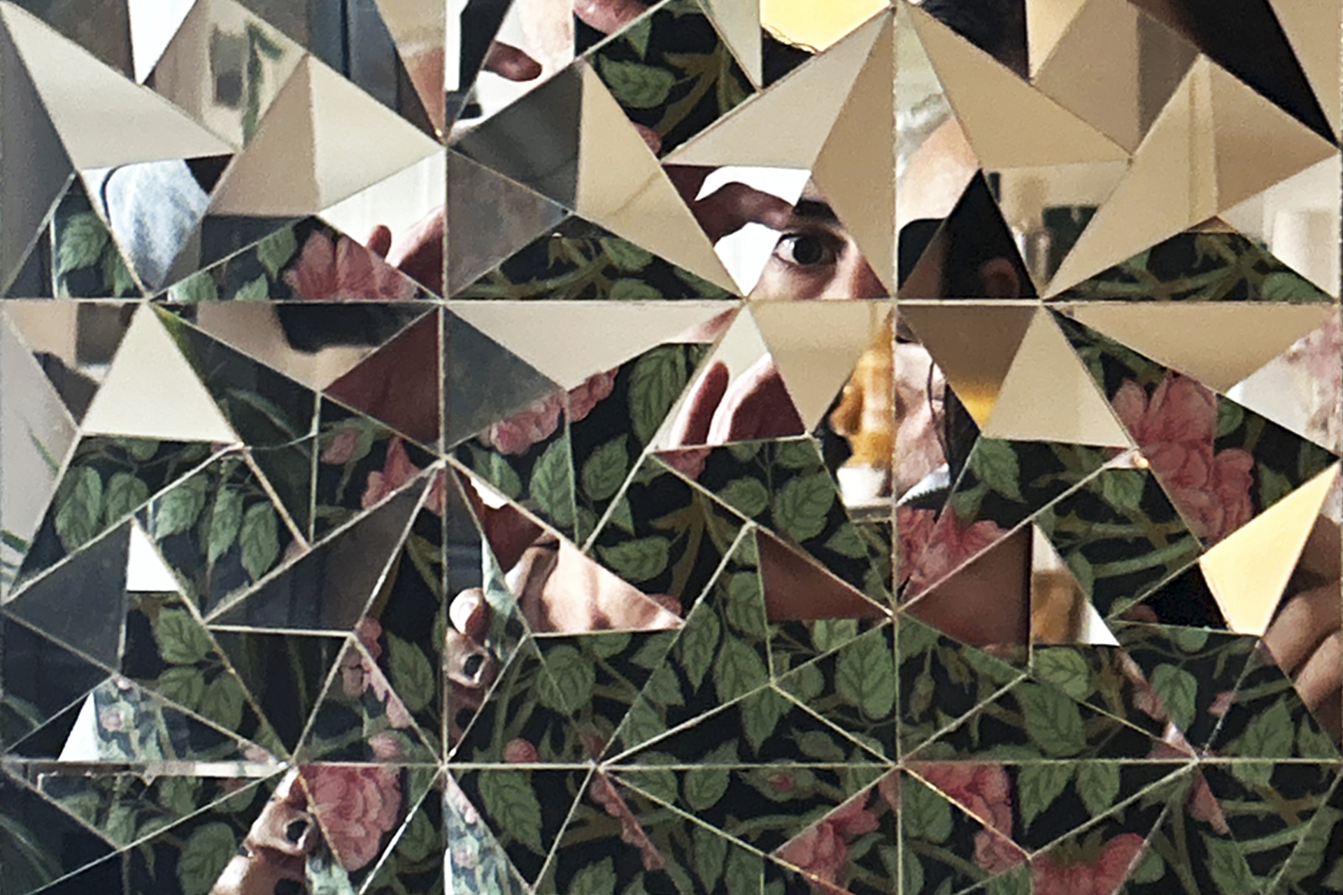 Carpet of Time (in Progress) di Masoumet Jalalieh